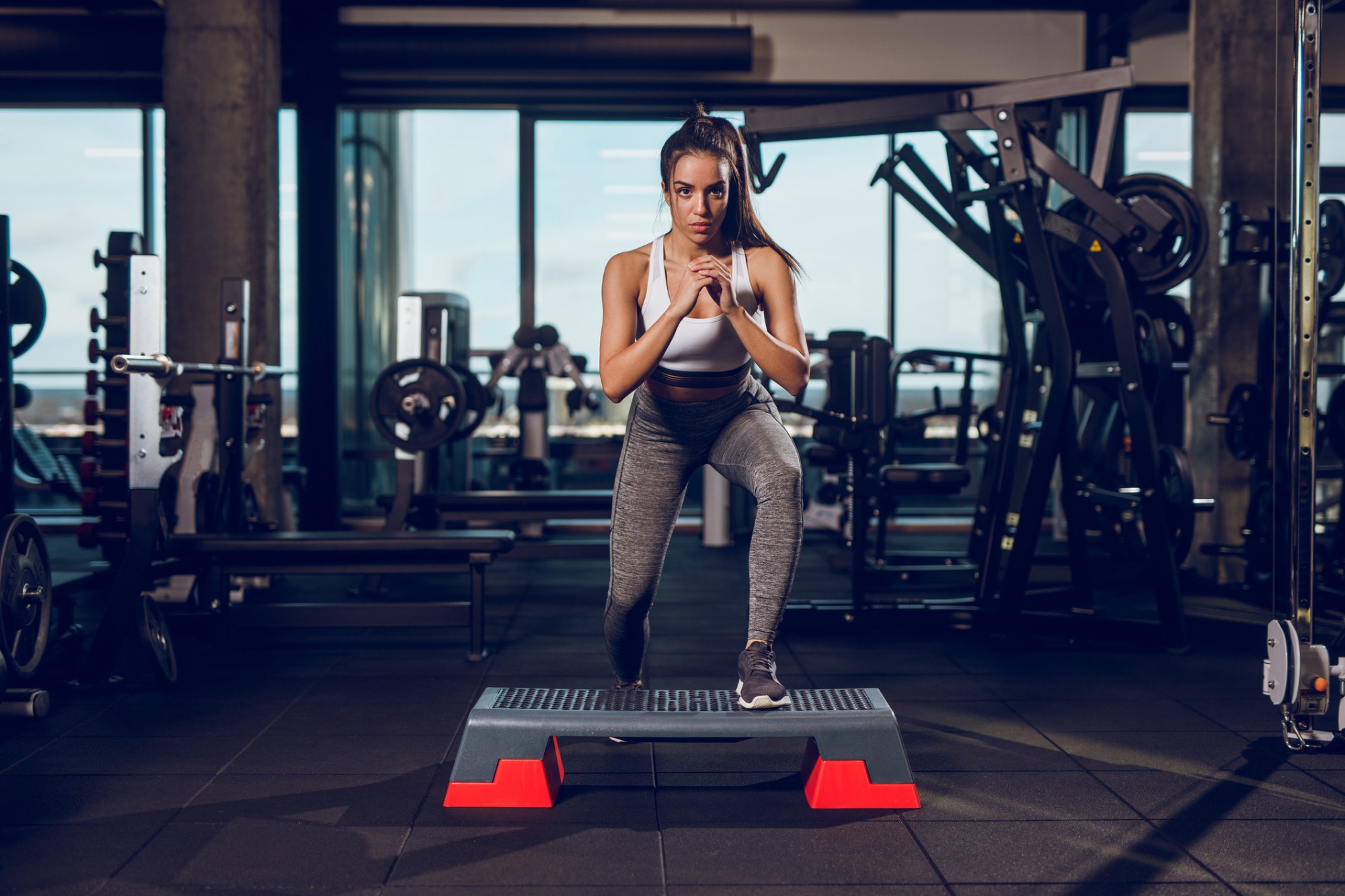 Treinos HIIT: conheça os benefícios e quais exercícios praticar